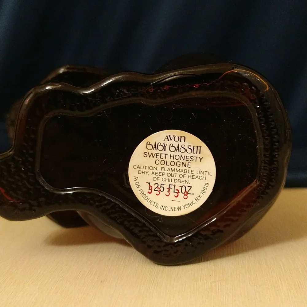 Vintage Avon Baby Bassett Hound Bottle Sweet Honesty Cologne Full